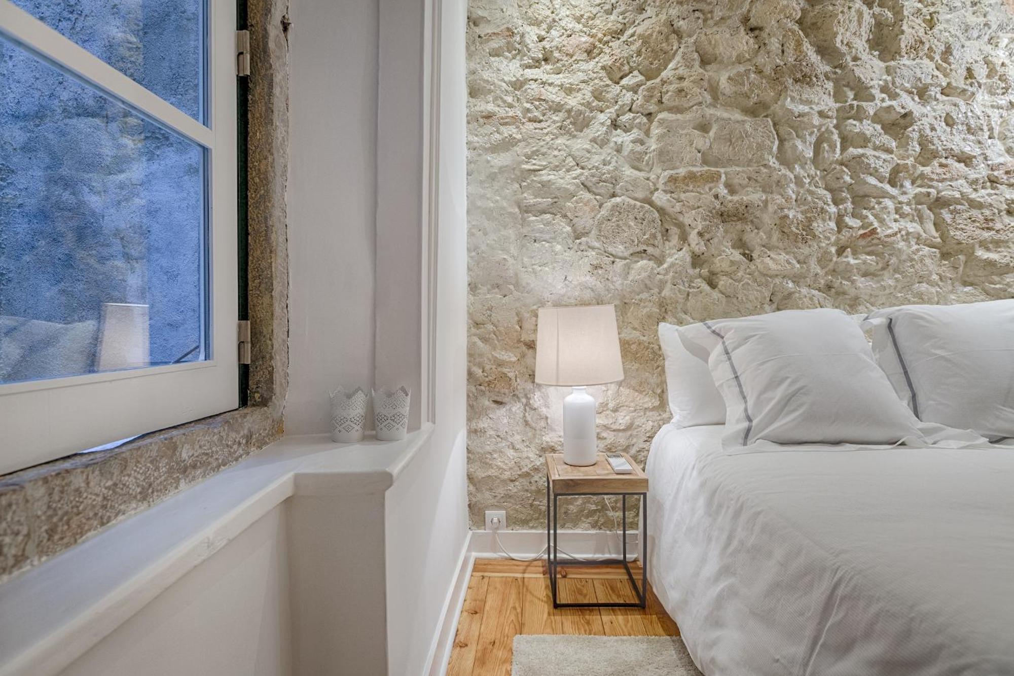 Ferienwohnung Architectural Gem in Bica Lissabon Exterior foto